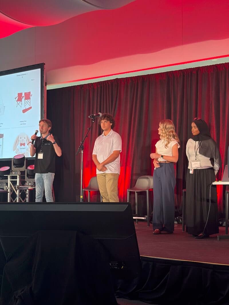 Presenting in the final round